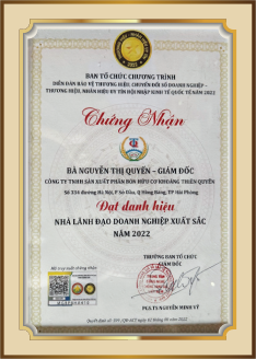 TOP 100<br>THƯƠNG HIỆU NHÃN HIỆU NỔI TIẾNG
